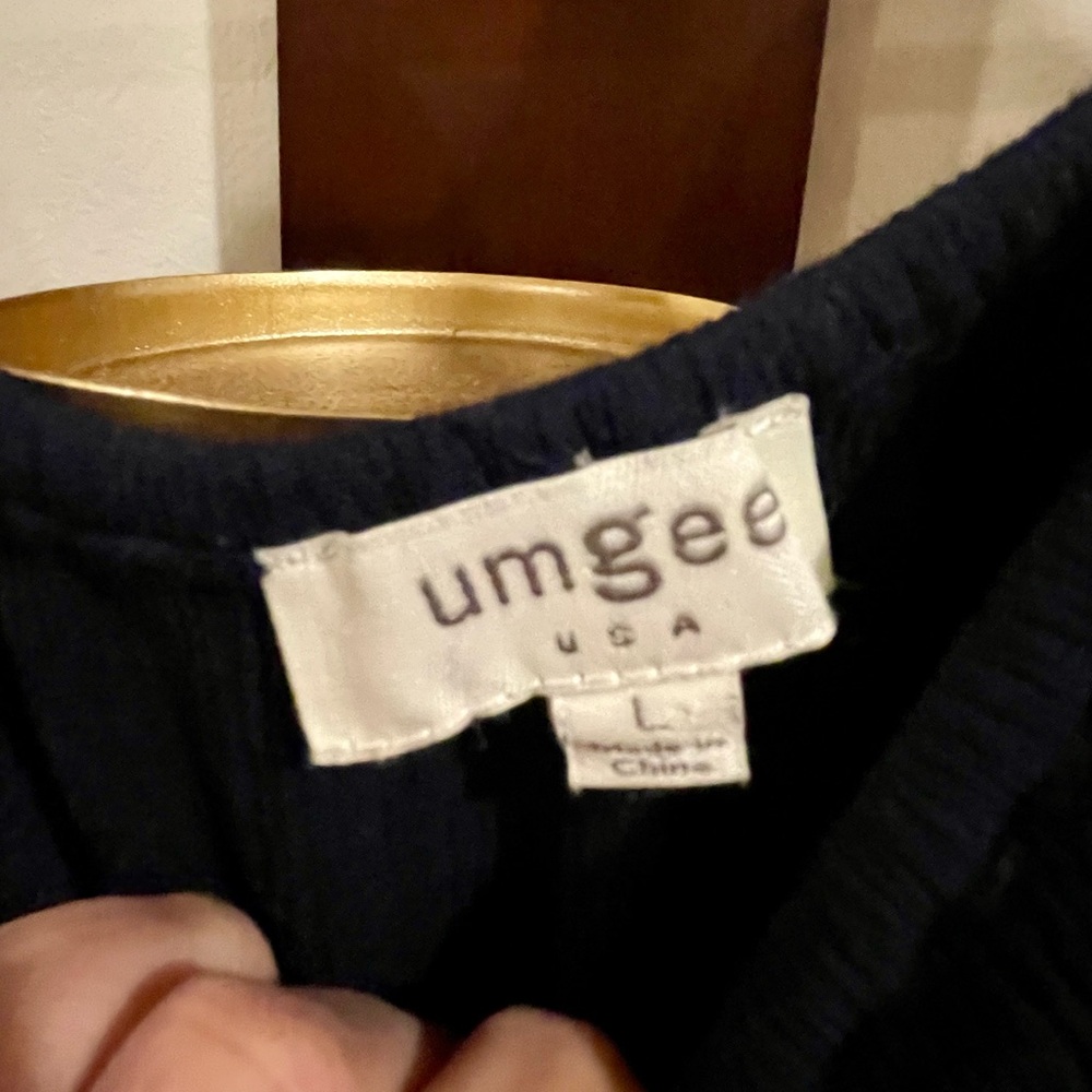 Umgee Navy Off-Shoulder Ruffle Blouse - Picture 3 of 4